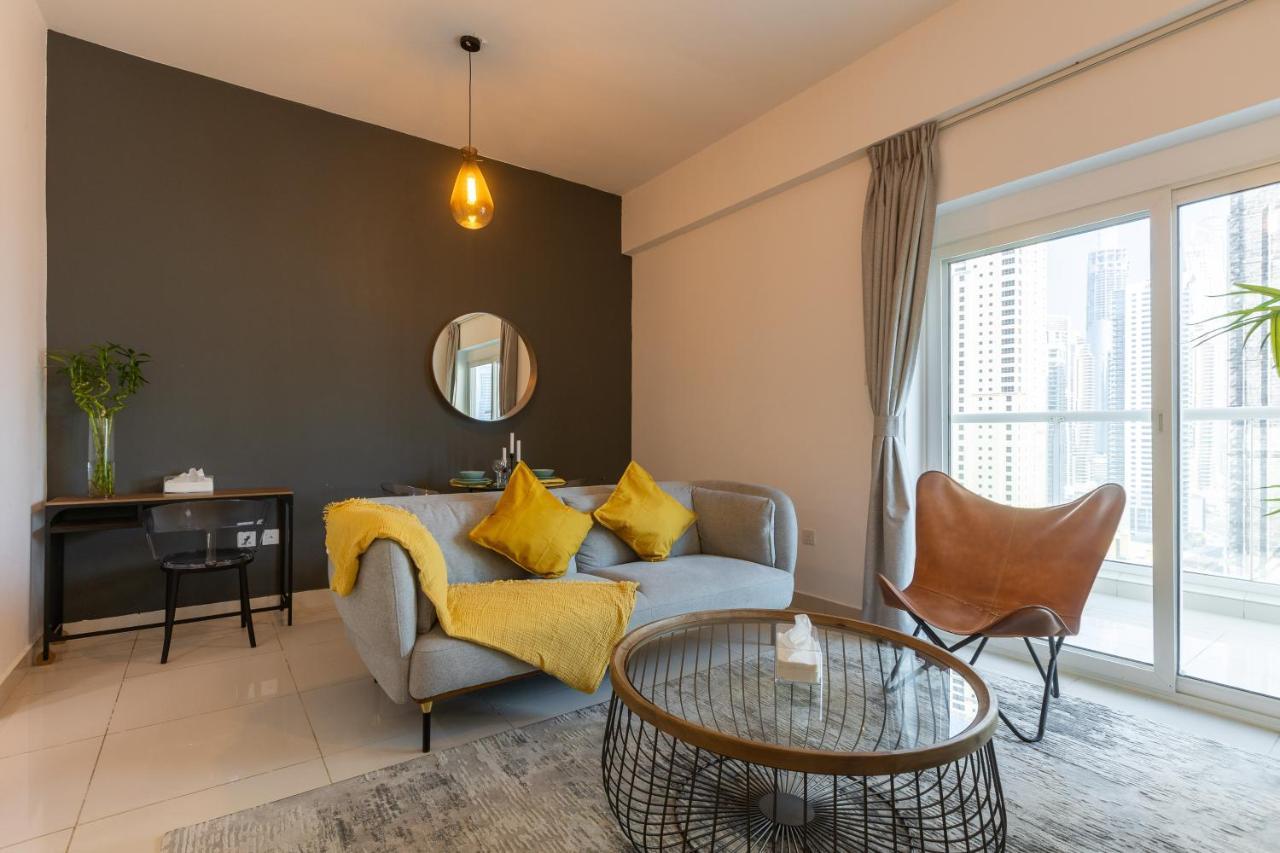 Spacious 1Br With Full Marina View Dubai Exterior photo