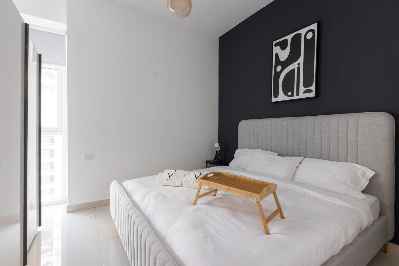 Spacious 1Br With Full Marina View Dubai Exterior photo