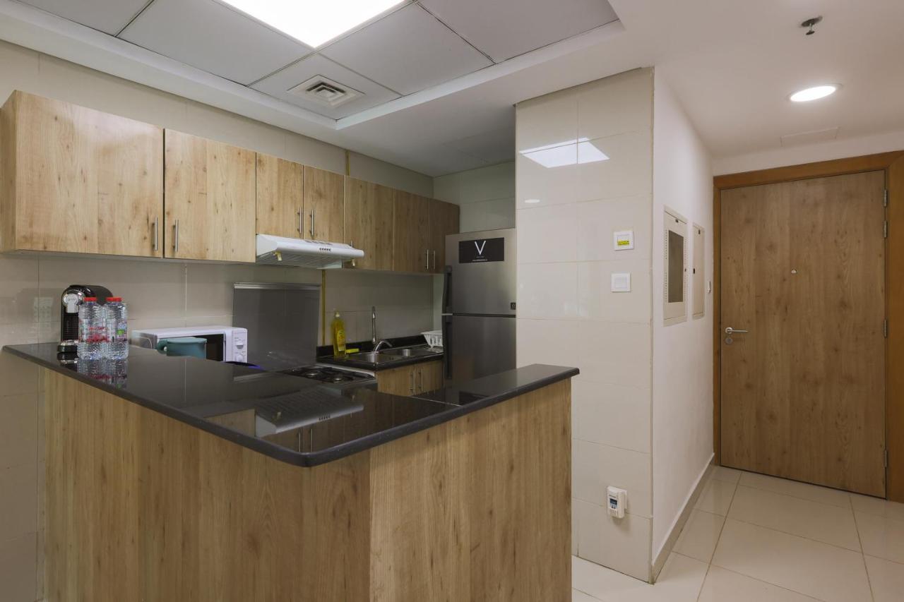 Spacious 1Br With Full Marina View Dubai Exterior photo