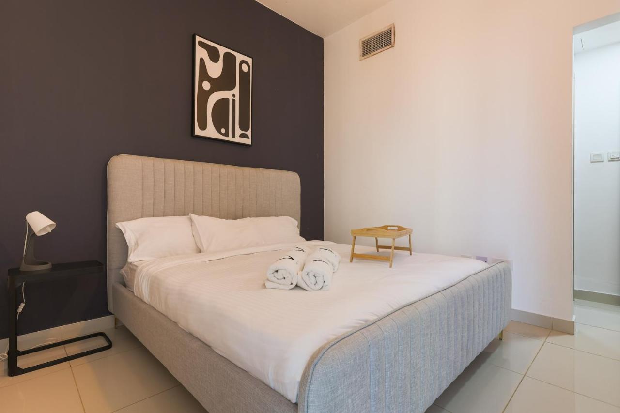 Spacious 1Br With Full Marina View Dubai Exterior photo