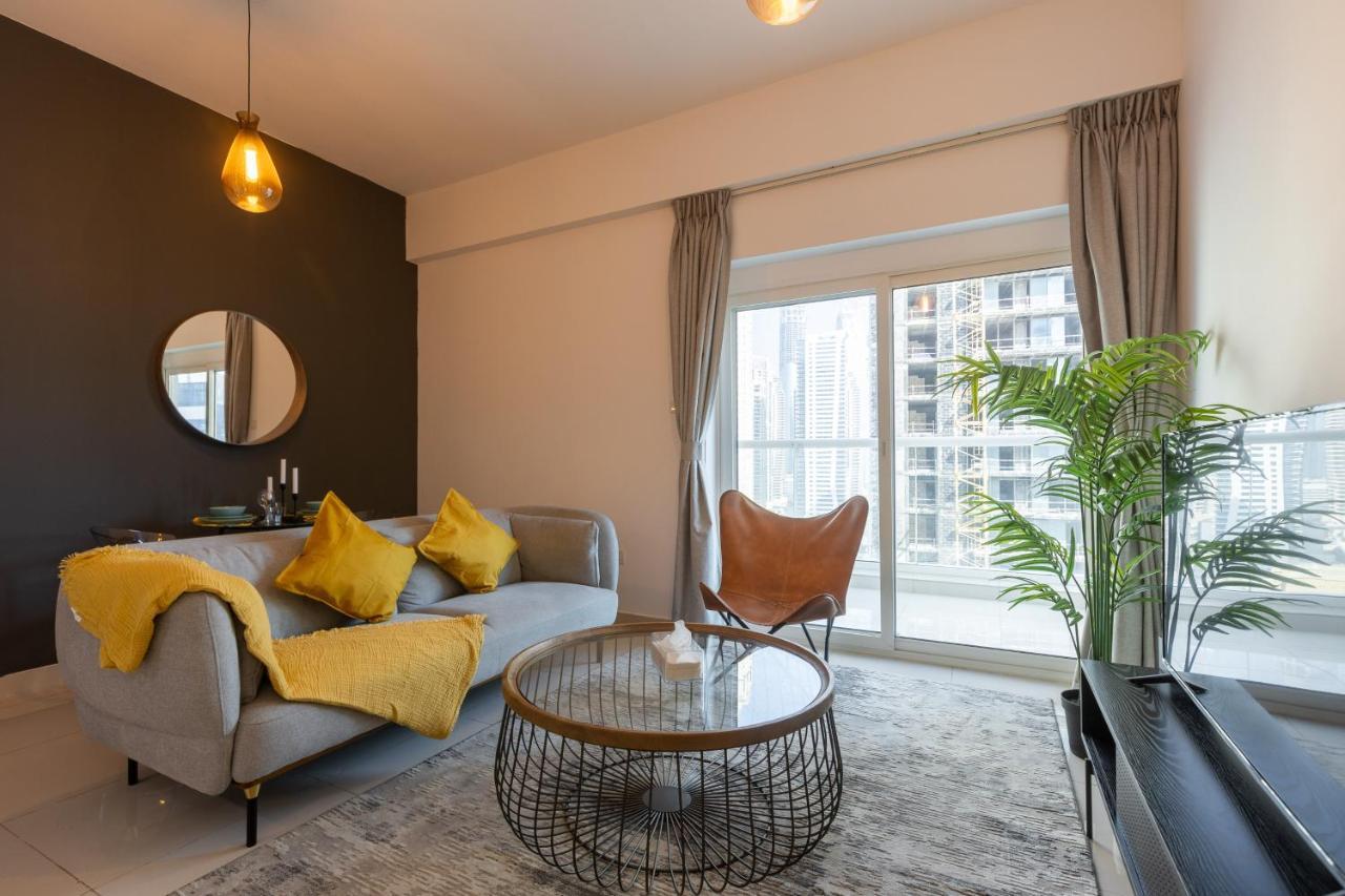 Spacious 1Br With Full Marina View Dubai Exterior photo