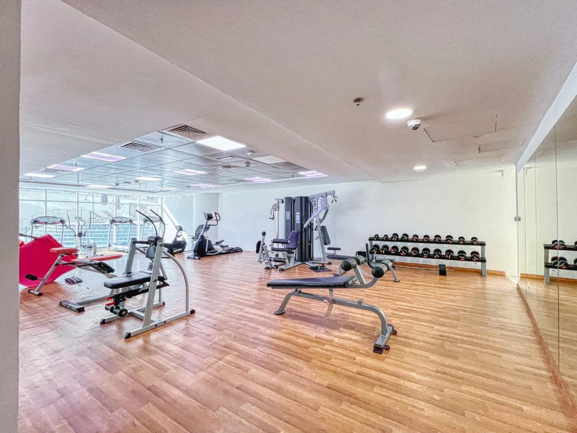Spacious 1Br With Full Marina View Dubai Exterior photo