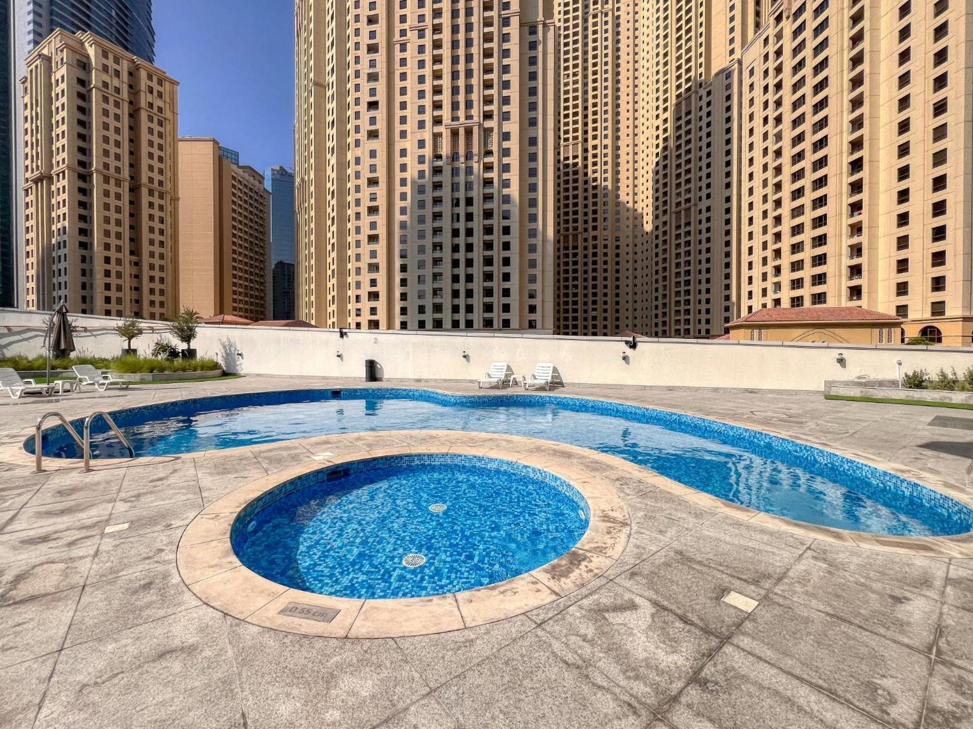 Spacious 1Br With Full Marina View Dubai Exterior photo